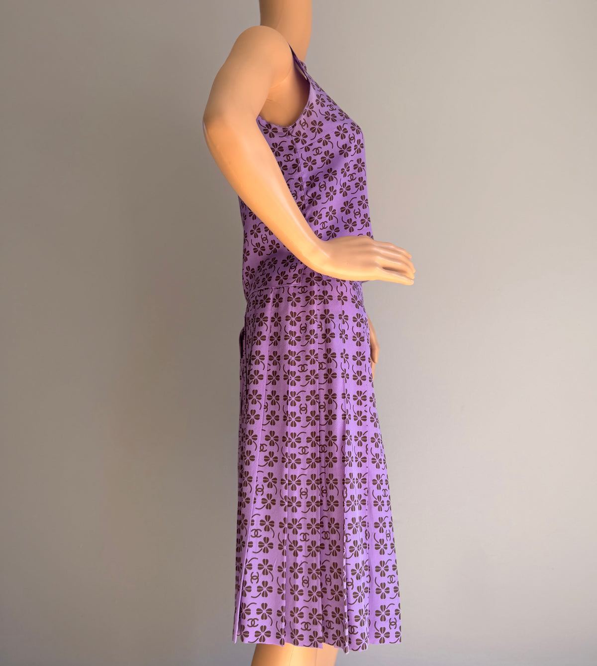 Rare Vintage Chanel 2002 Purple CC Monogram Floral Silk Wool Top & Skirt Set FR36
