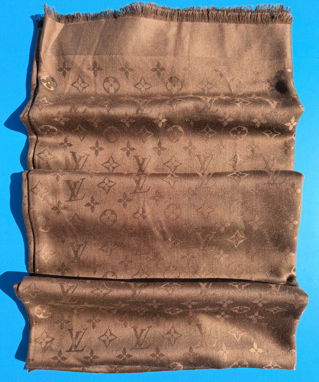 Louis Vuitton
Châle Monogram BrownSilk Scarf
