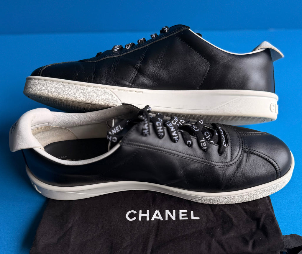 Chanel Black Leather Logo Lace Low-Top Sneakers Size 38 (US 8)