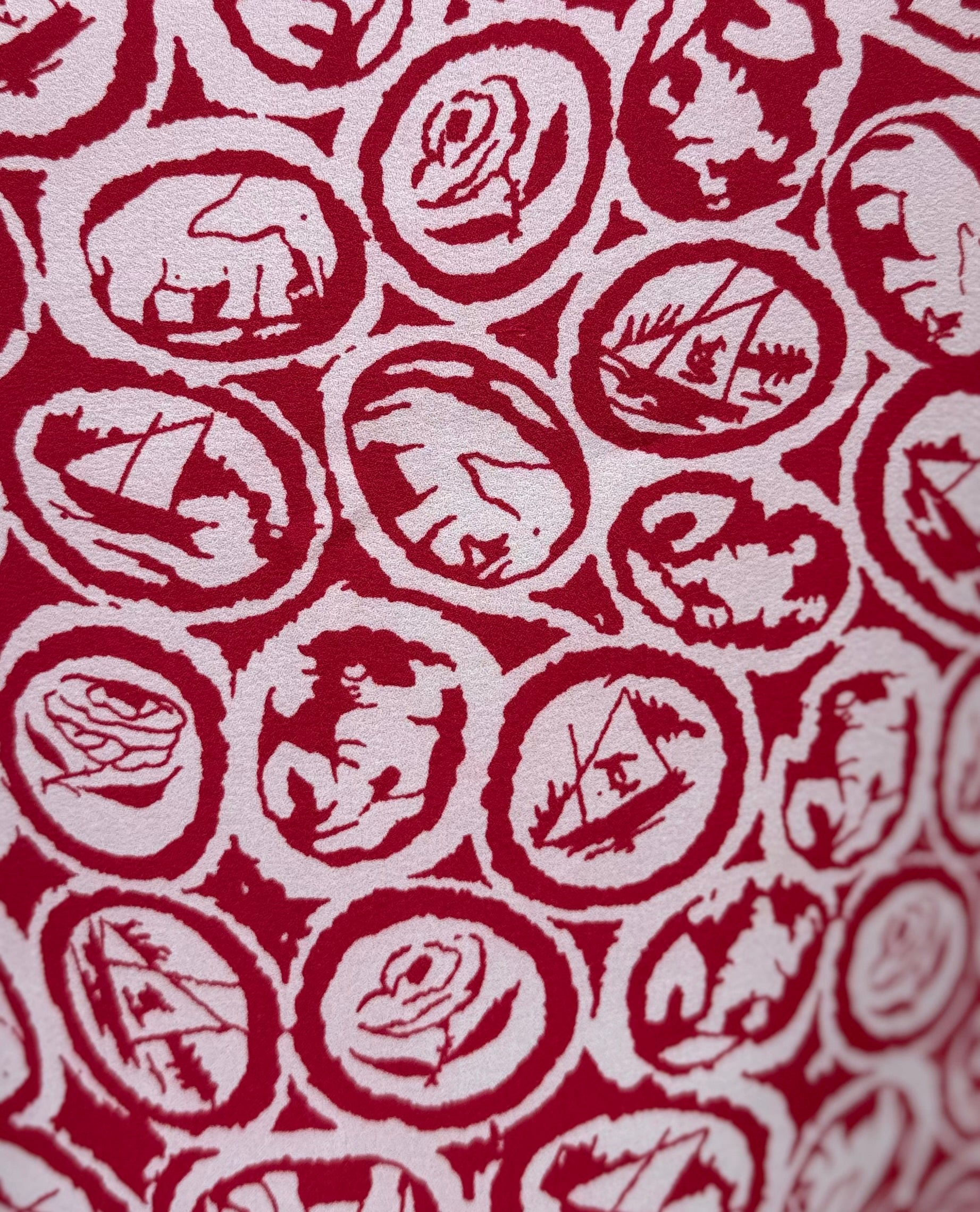 Vintage Chanel Red & Ivory Graphic Print Sleeveless Top Karl Lagerfeld Era Made in France (36)