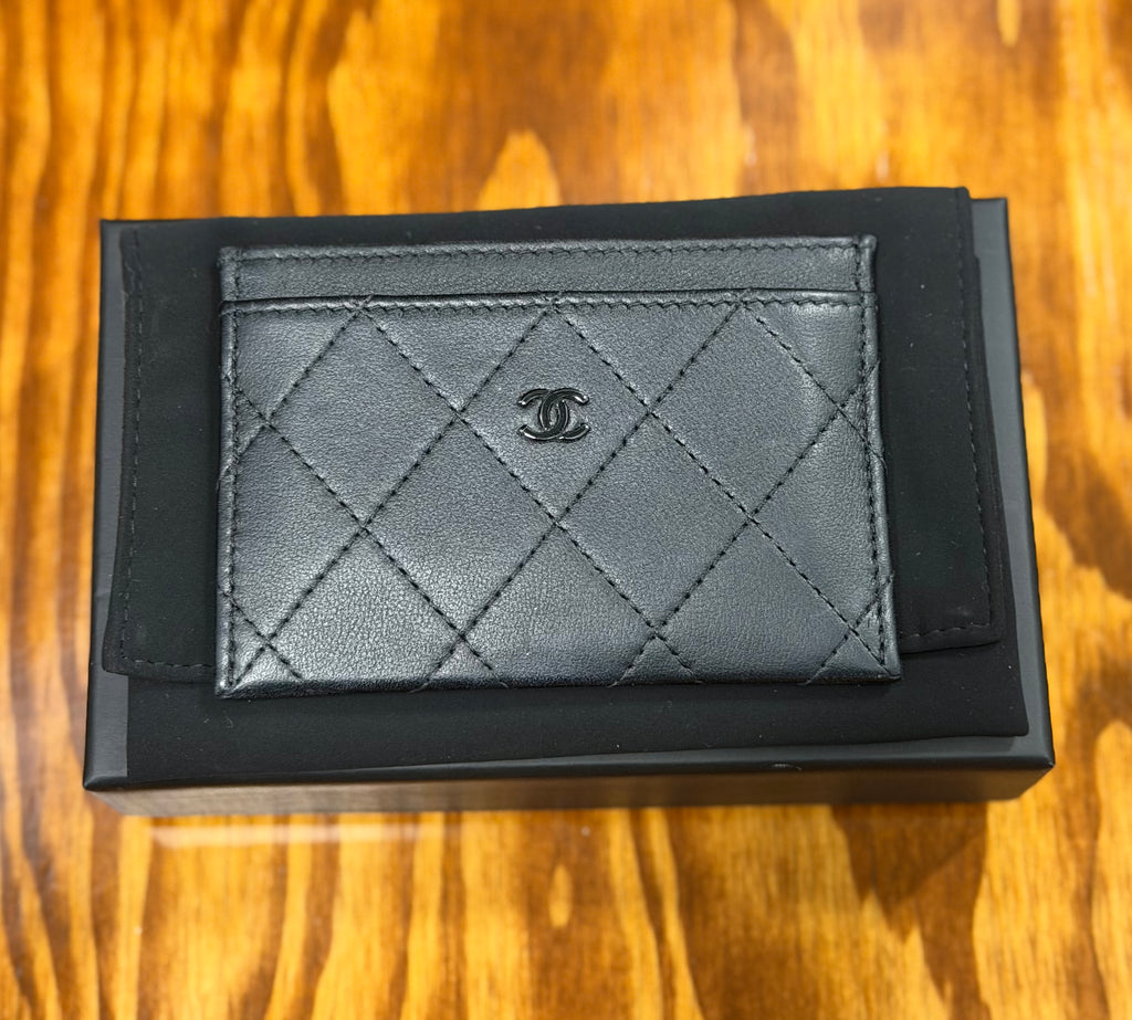 Rare Chanel 24P Collection Black On Black Lambskin Cardholder