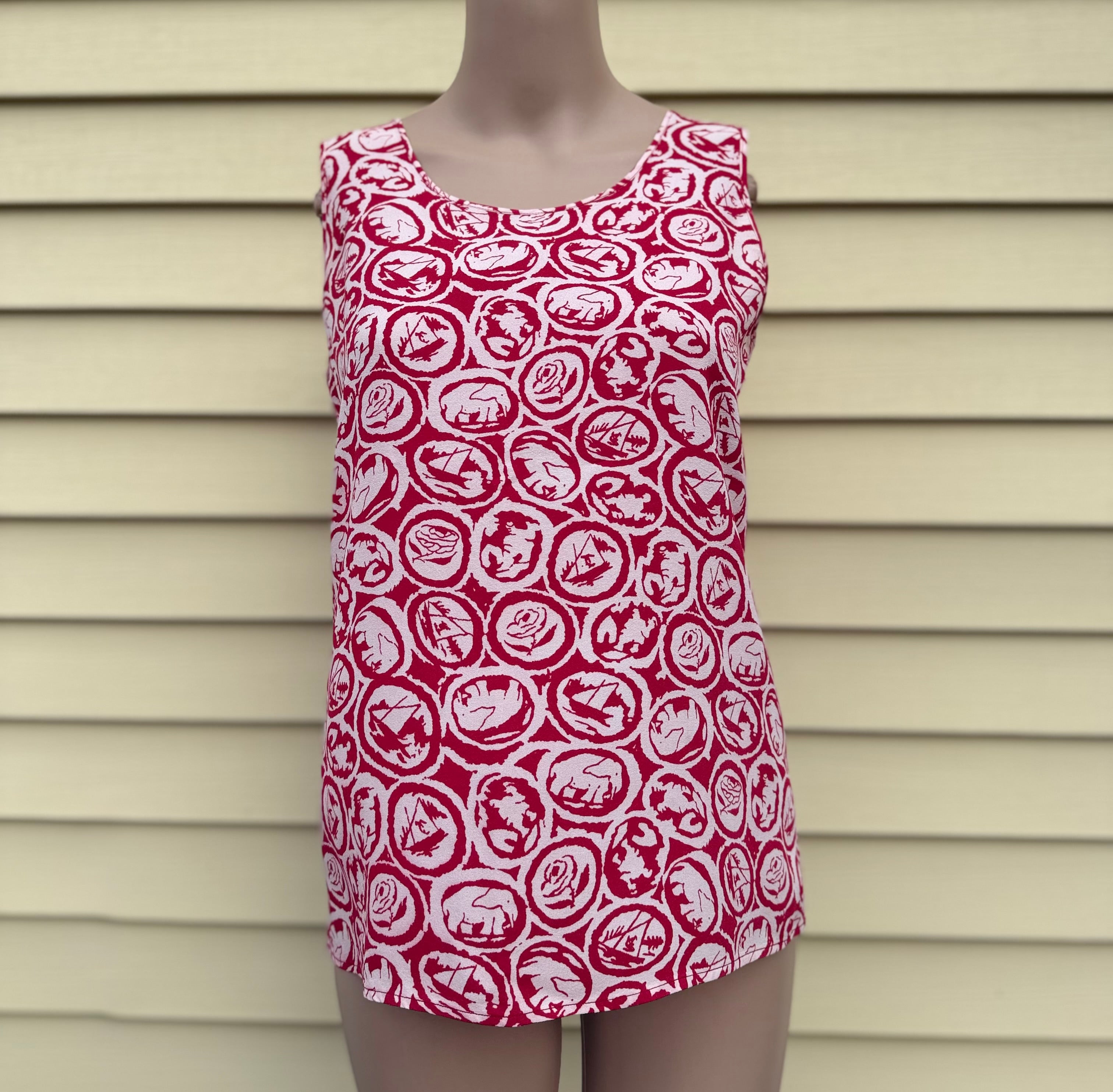 Vintage Chanel Red & Ivory Graphic Print Sleeveless Top Karl Lagerfeld Era Made in France (36)