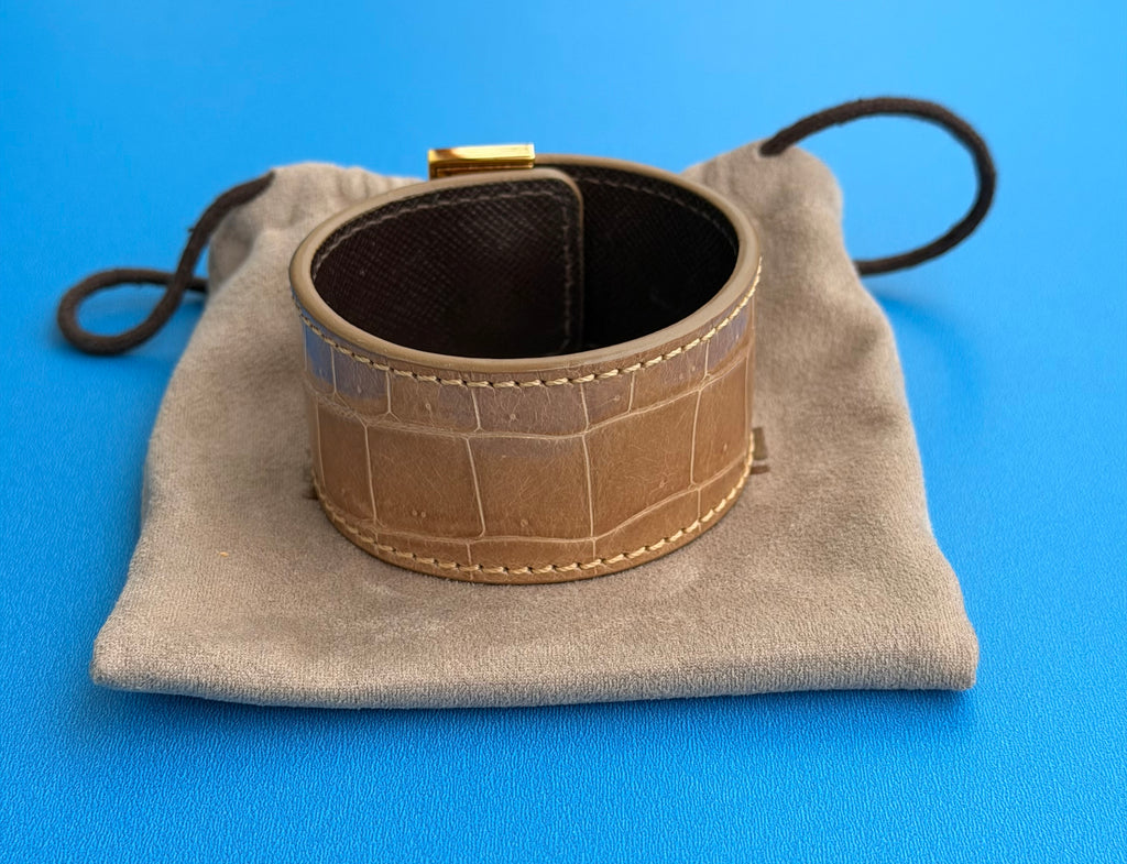 Kawapen Tan Cuff In Crocodile Leather