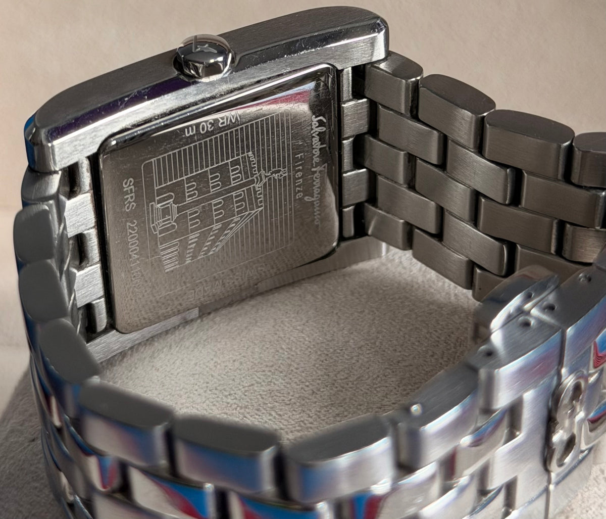 Salvatore Ferragamo Lace Gent Stainless SteelBracelet Watch