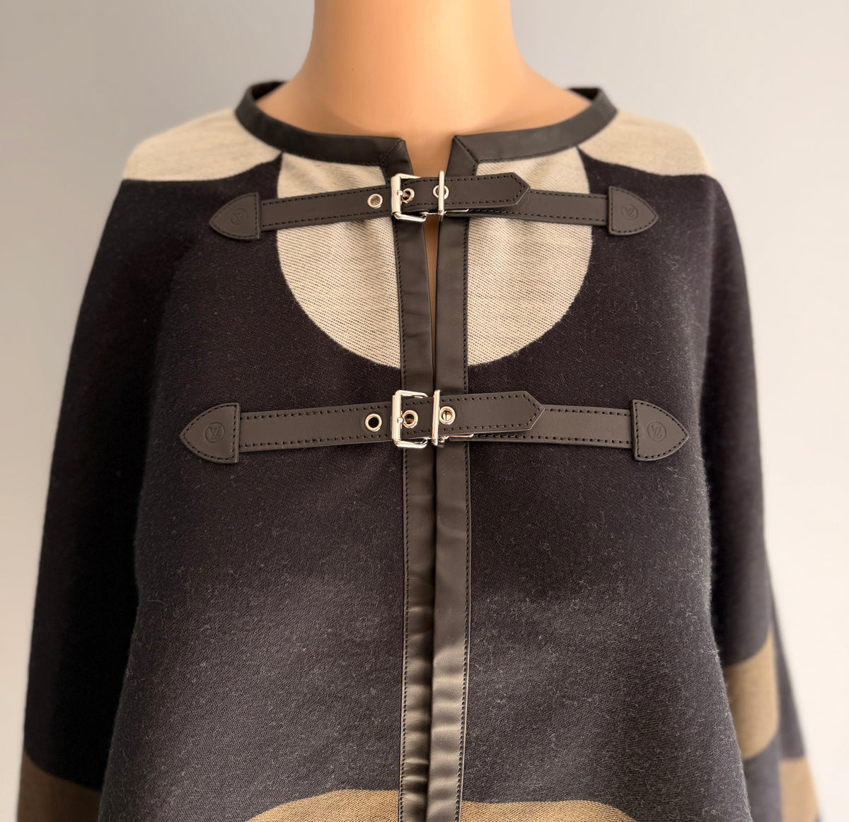 New Louis Vuitton Runway Wool Stripe Poncho Cape Coat Buckle Leather Trim (O/S)