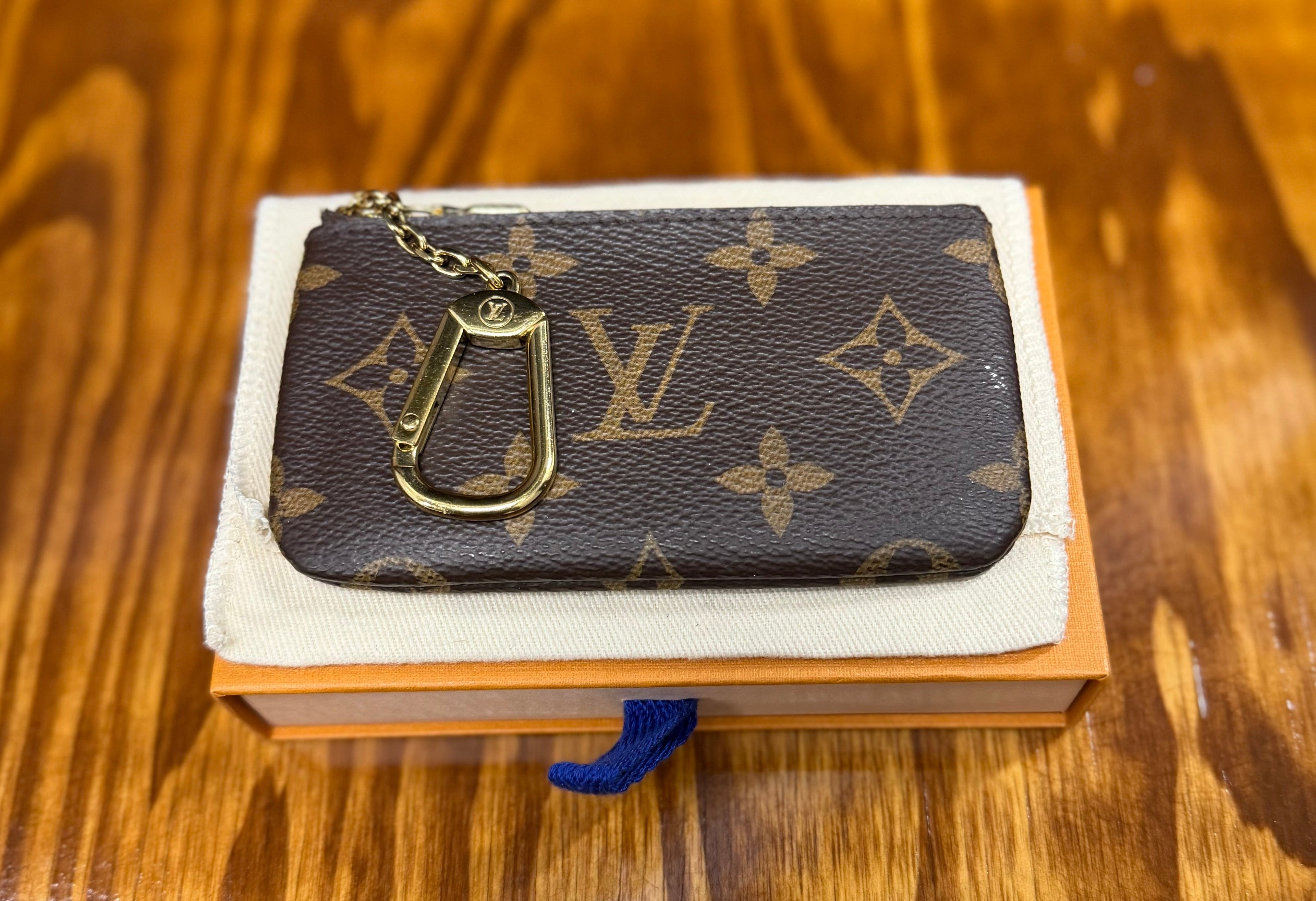 Louis Vuitton Key Pouch Monogram  Canvas