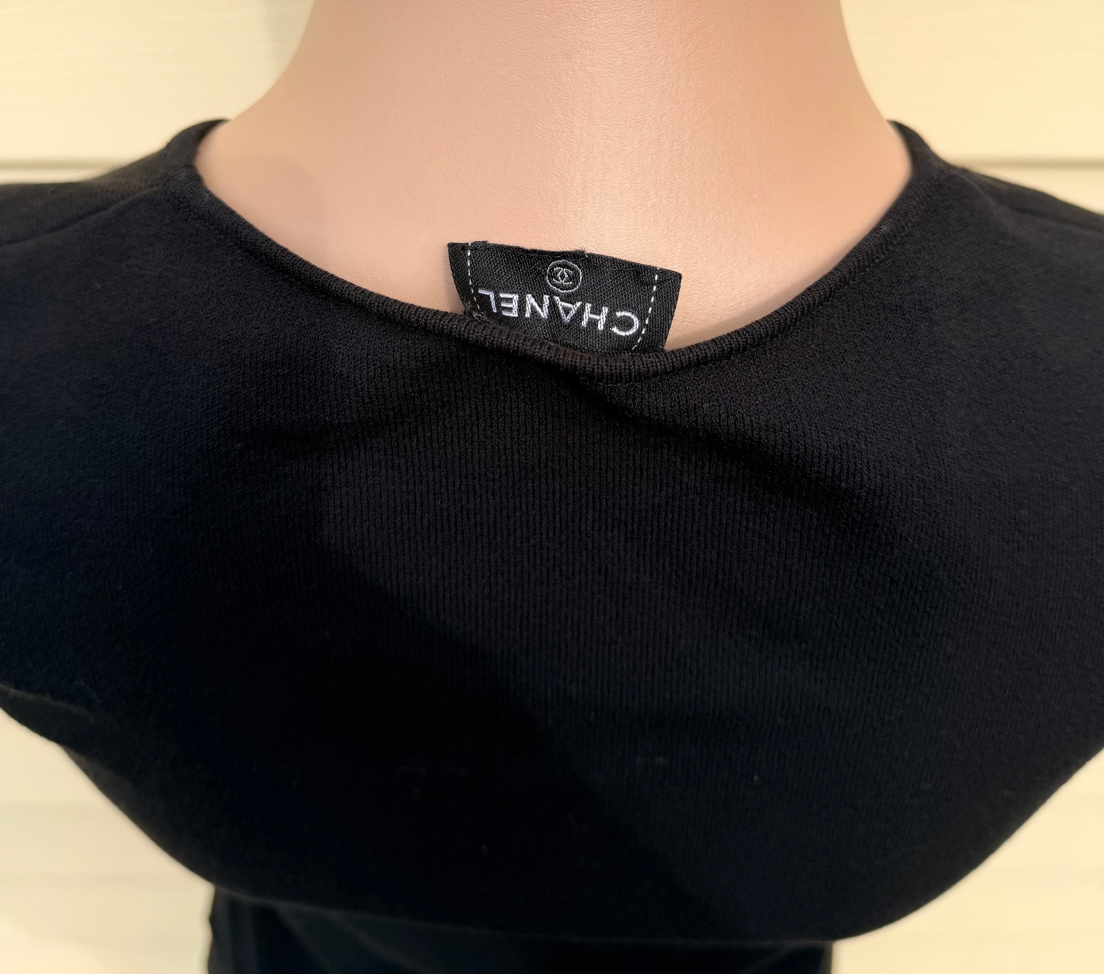 Chanel Vintage Black Knit Tank Top CC Logo Plaque Made in Italy FR 34/ US XS