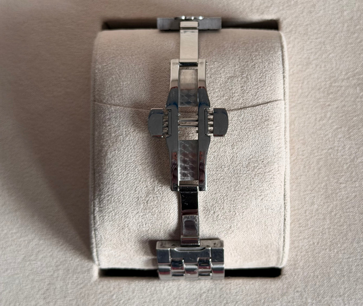 Salvatore Ferragamo Lace Gent Stainless SteelBracelet Watch