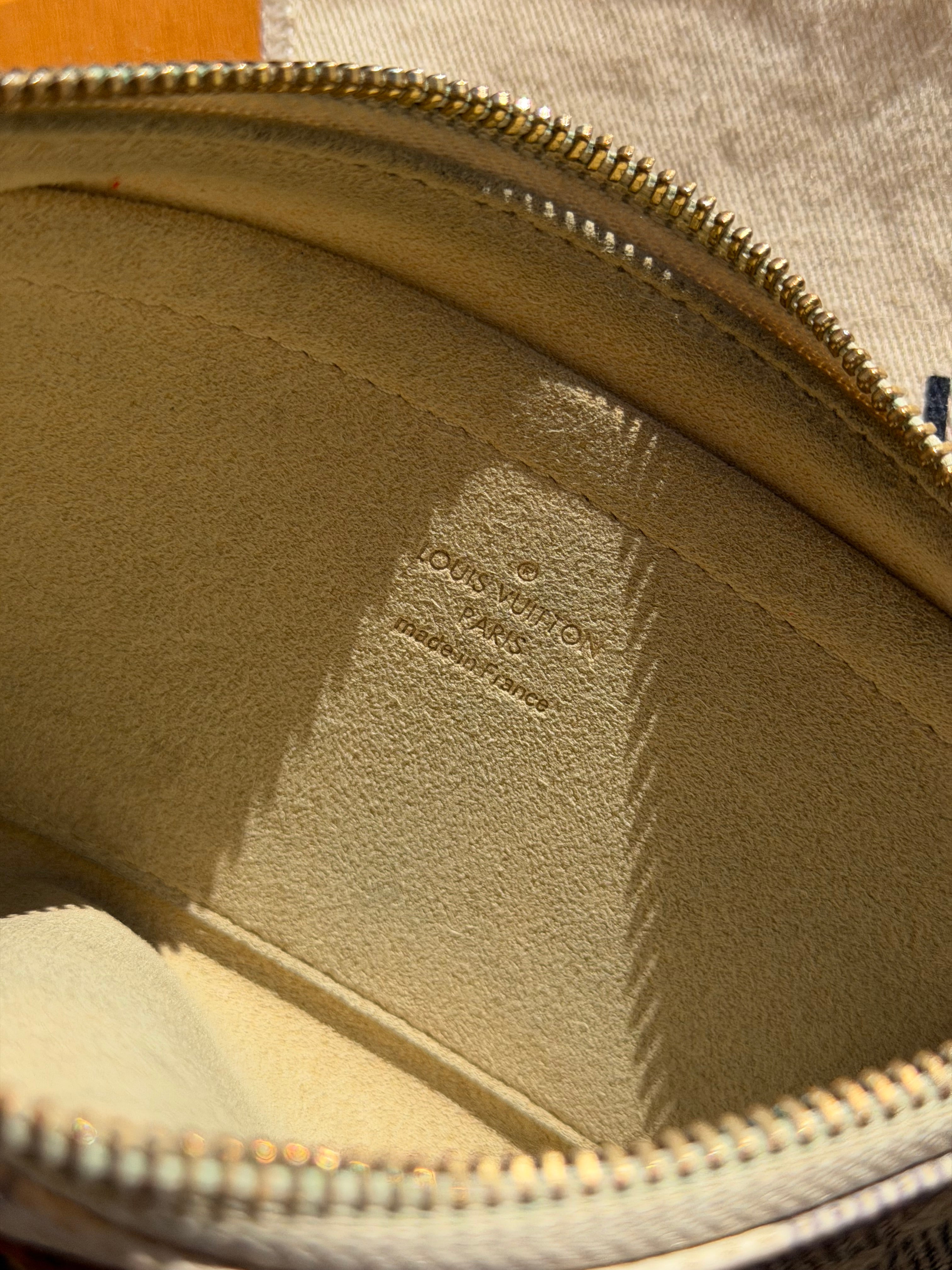 Louis Vuitton Damier Azur Pochette Milla MM