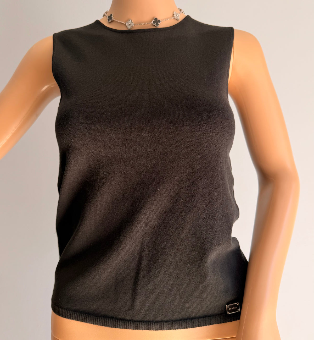 Chanel Vintage Black Knit Tank Top CC Logo Plaque Made in Italy FR 34/ US XS