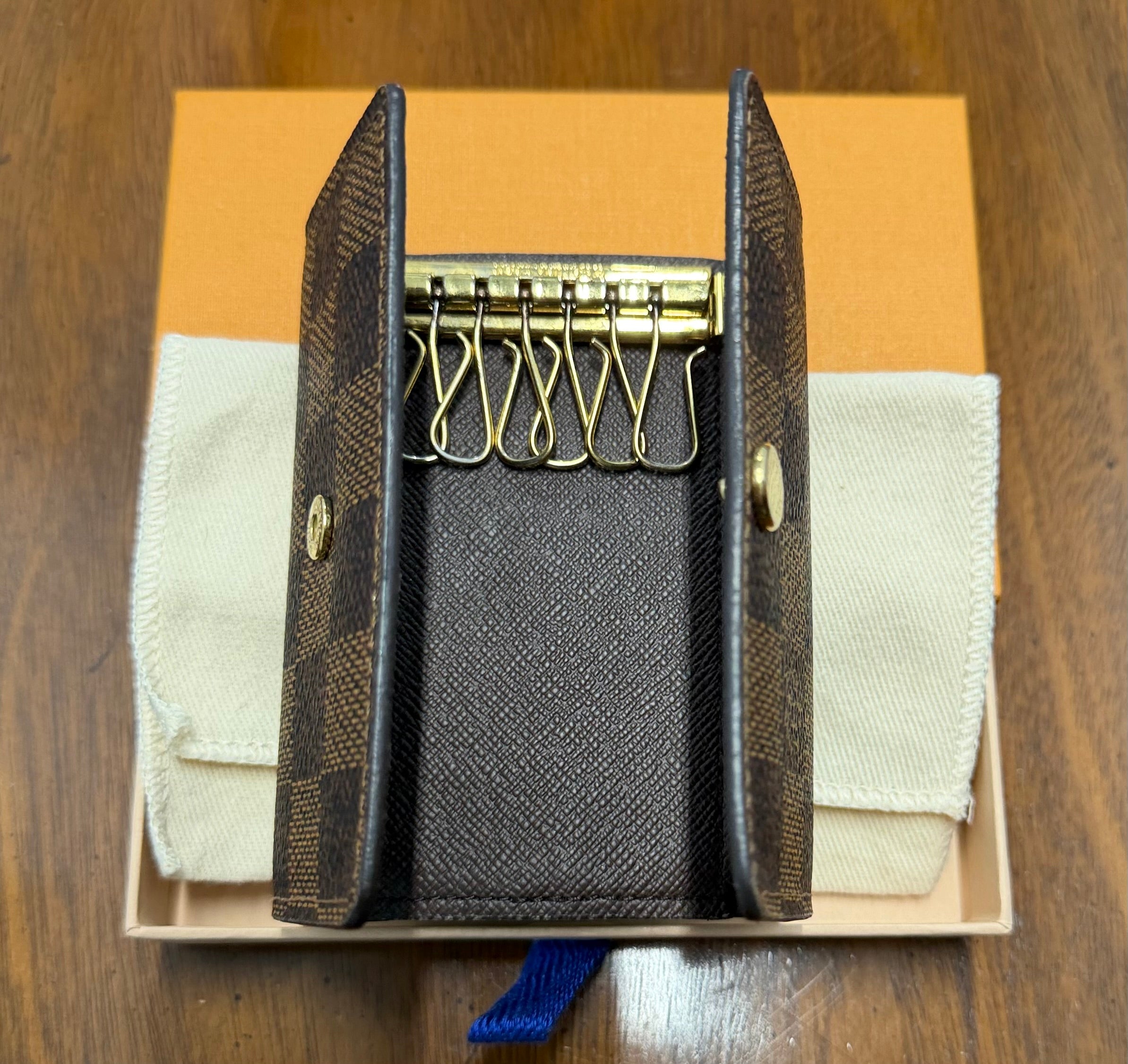 Louis Vuitton Damier Ebene Multicles 6 Key Holder