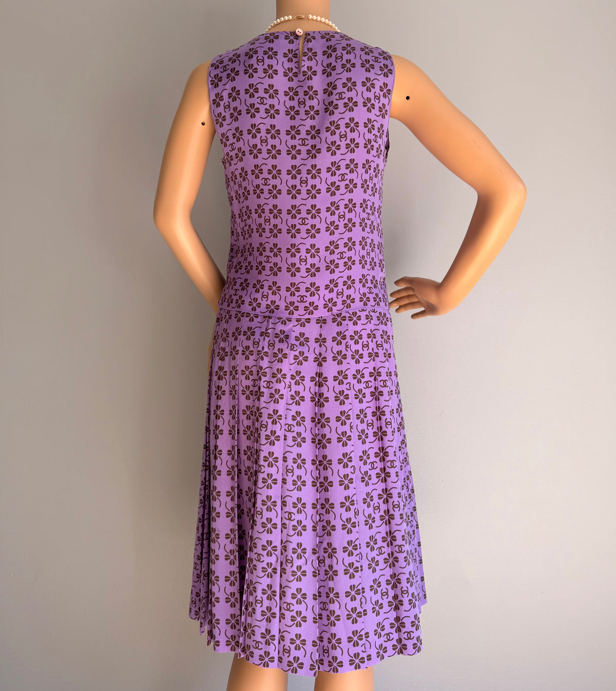 Rare Vintage Chanel 2002 Purple CC Monogram Floral Silk Wool Top & Skirt Set FR36