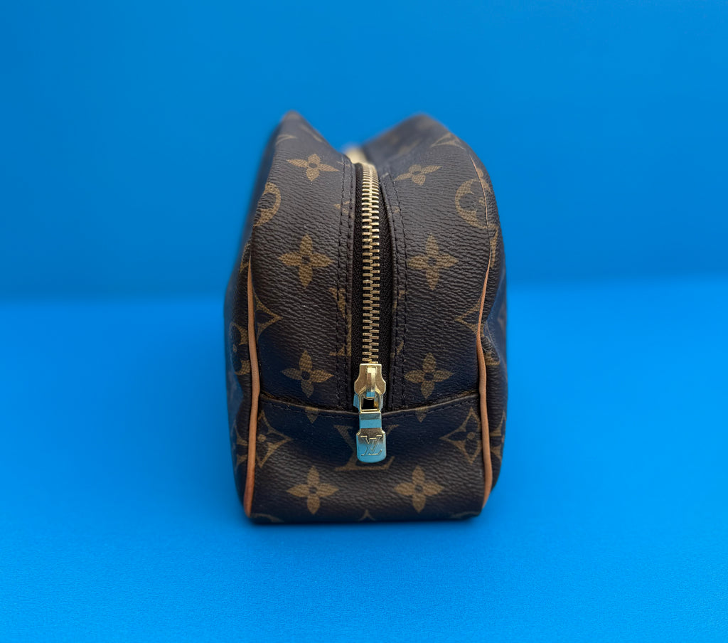 Louis Vuitton Monogram Toiletry Bag 25