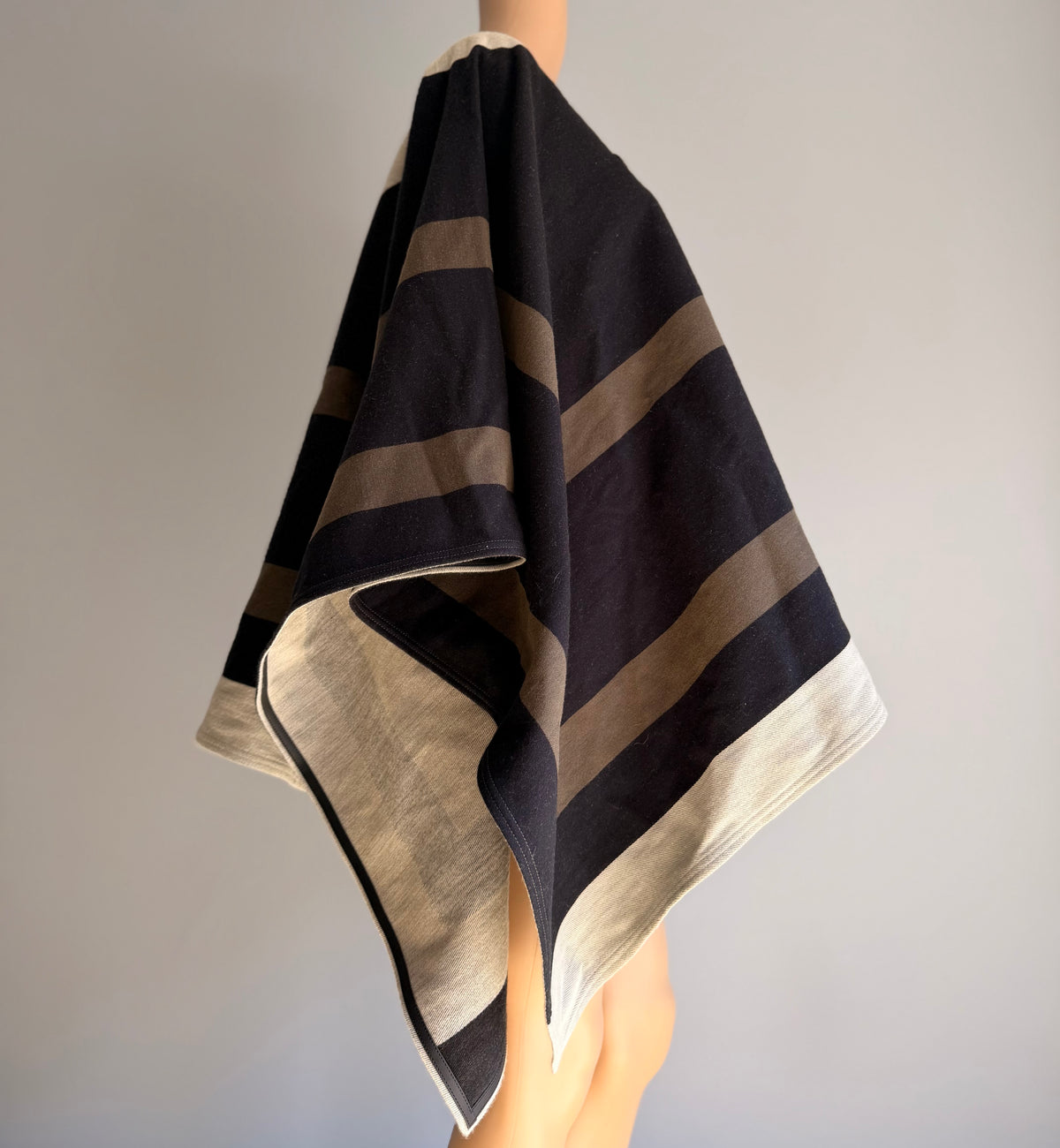New Louis Vuitton Runway Wool Stripe Poncho Cape Coat Buckle Leather Trim (O/S)
