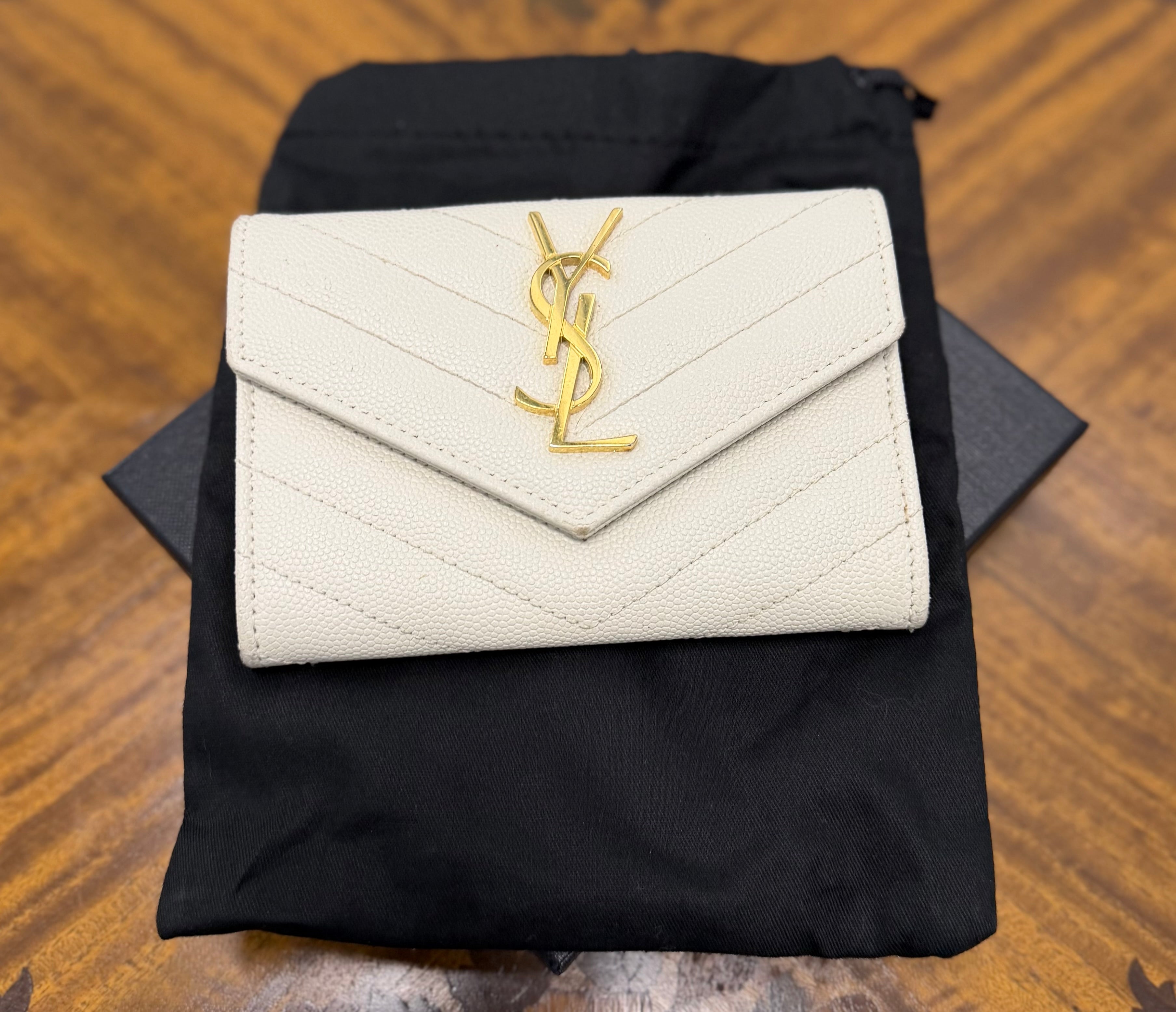 Saint Laurent Cassandre Matelasśe Small Envelope Wallet