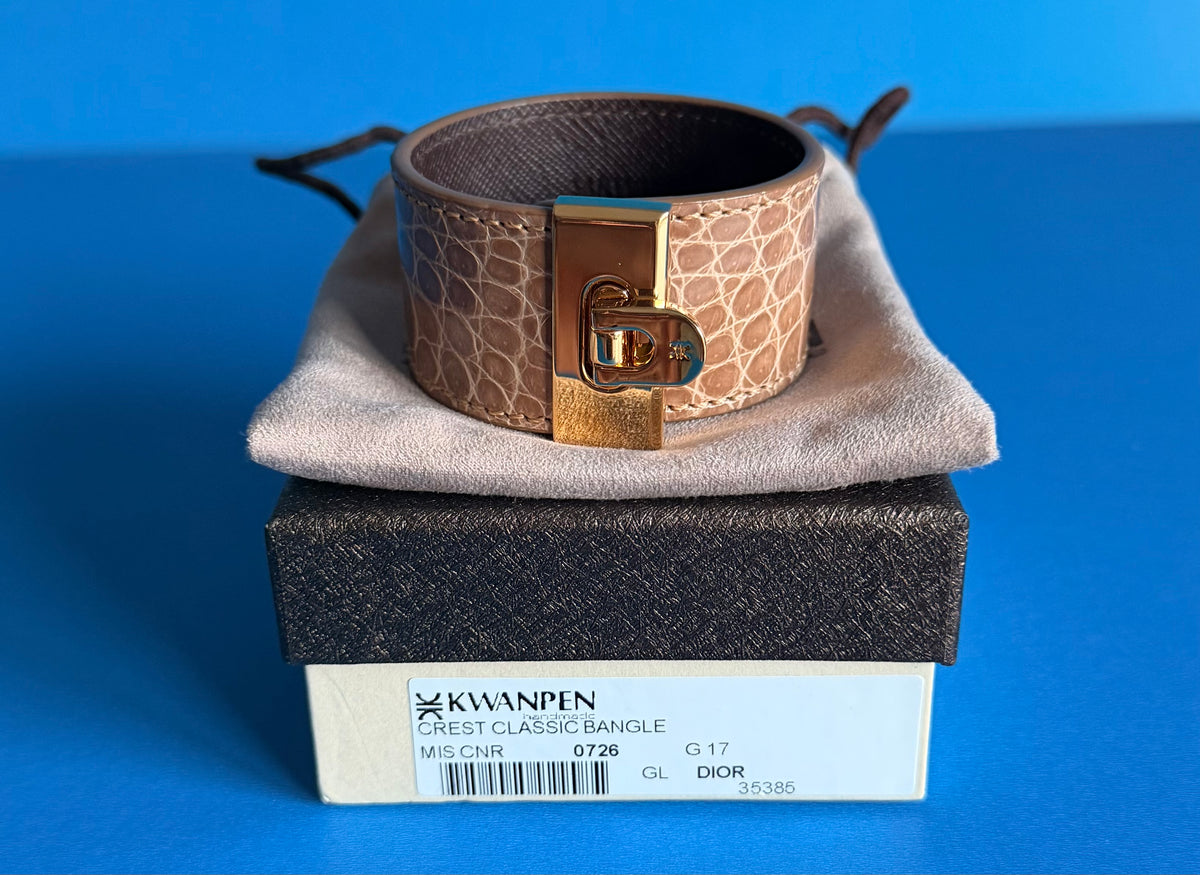 Kawapen Tan Cuff In Crocodile Leather
