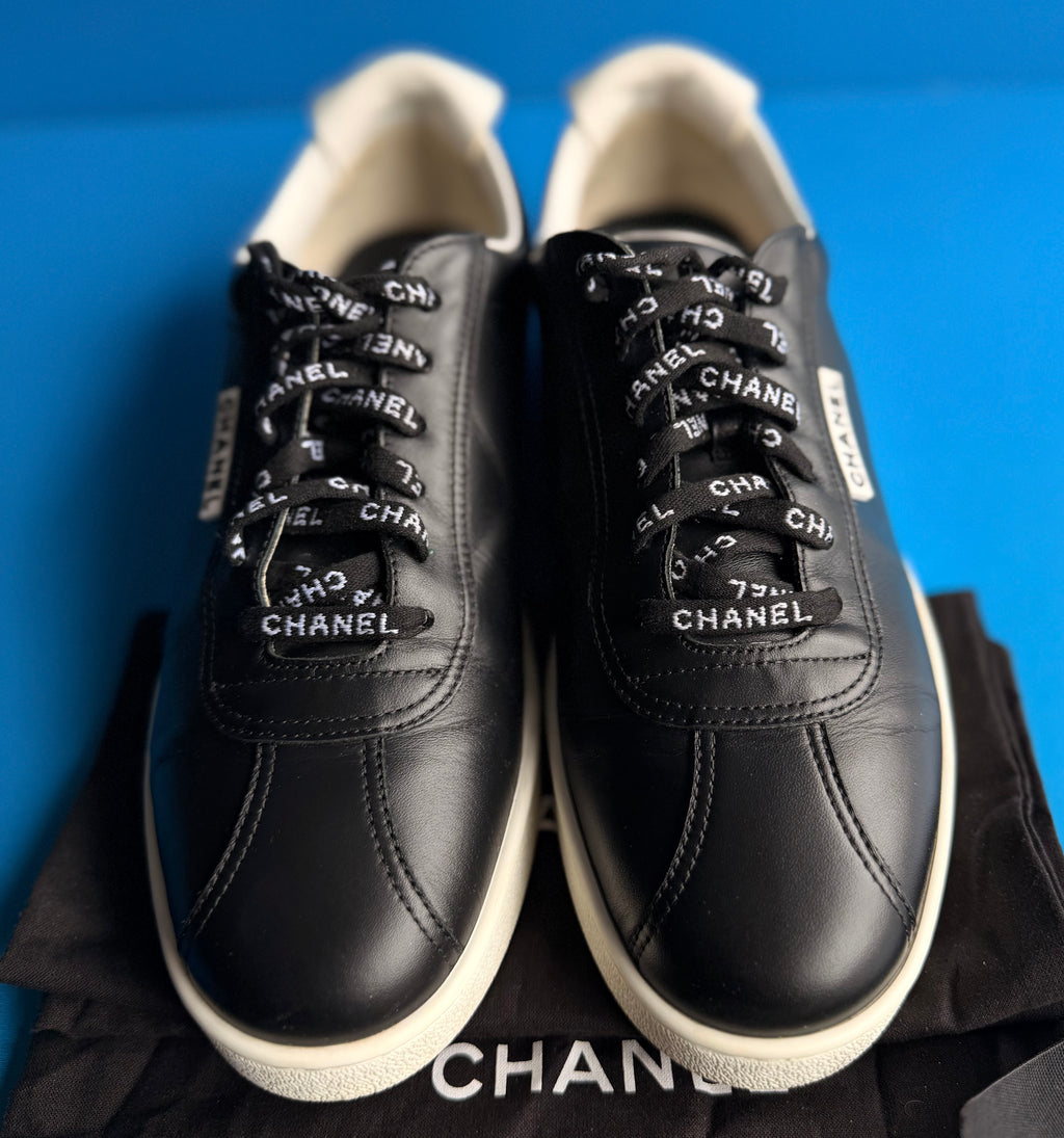 Chanel Black Leather Logo Lace Low-Top Sneakers Size 38 (US 8)