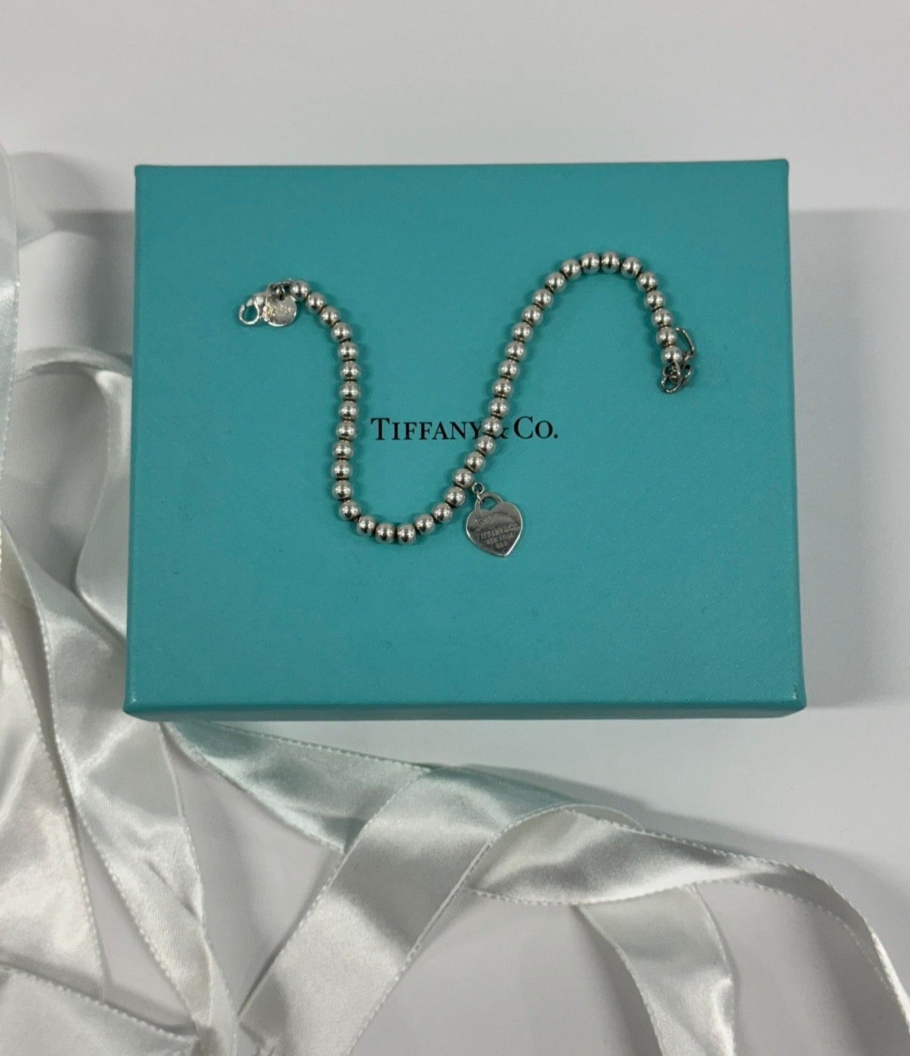Return to Tiffany®
Heart Tag Bead Bracelet in Silver
