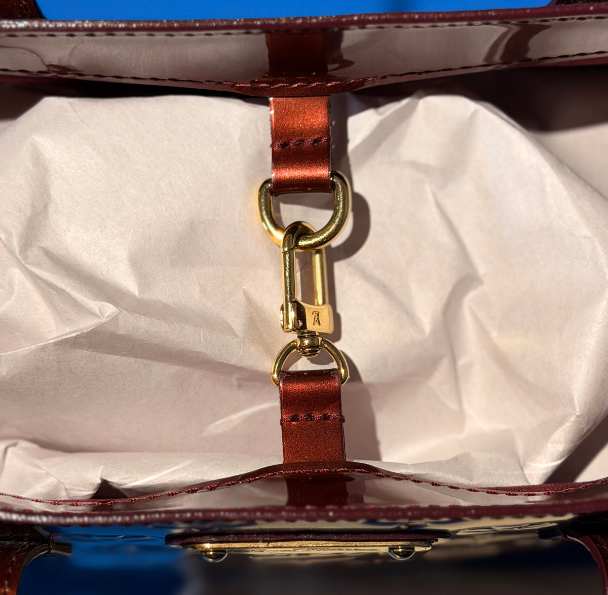 Louis Vuitton Wilshire MM Monogram Vernis Patent Leather Tote Bag