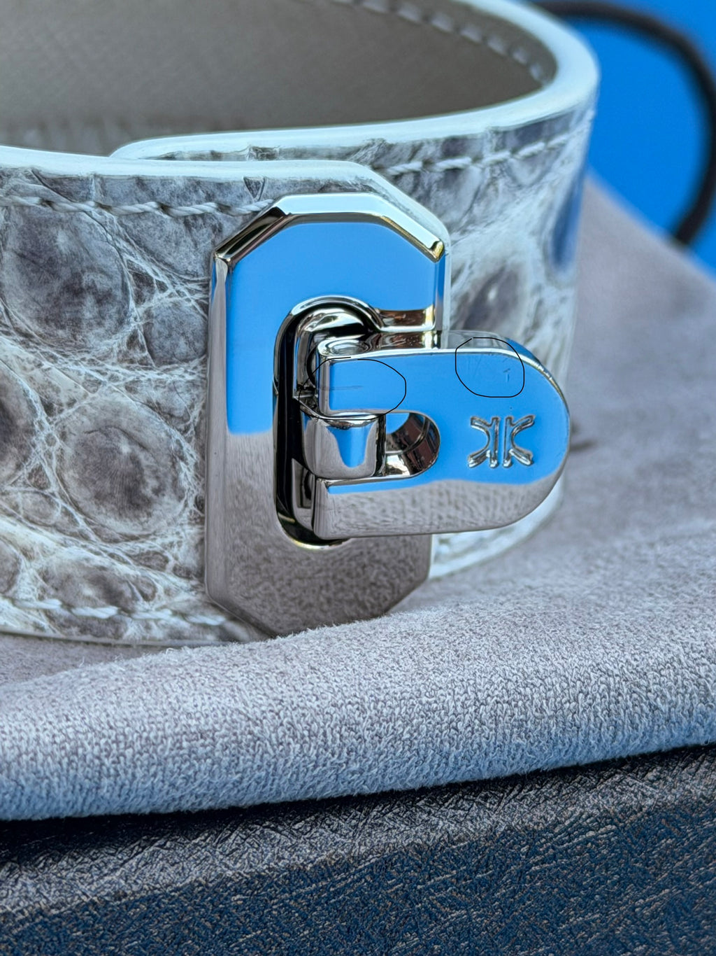 Kawapen Himalayan Crocodile Cuff Silver Hardware