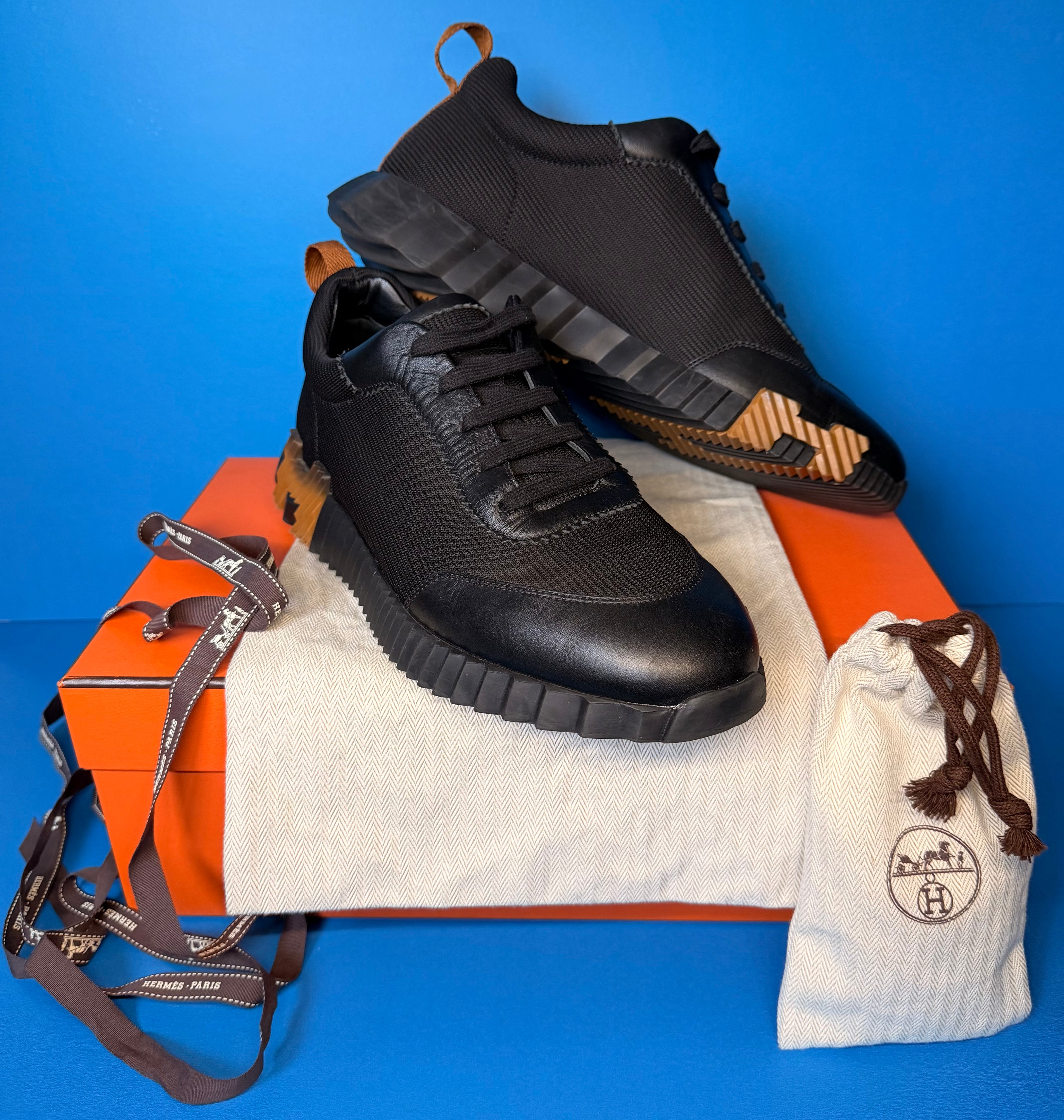 Hermès Bouncing Sneakers in black and honey Men Size (41)